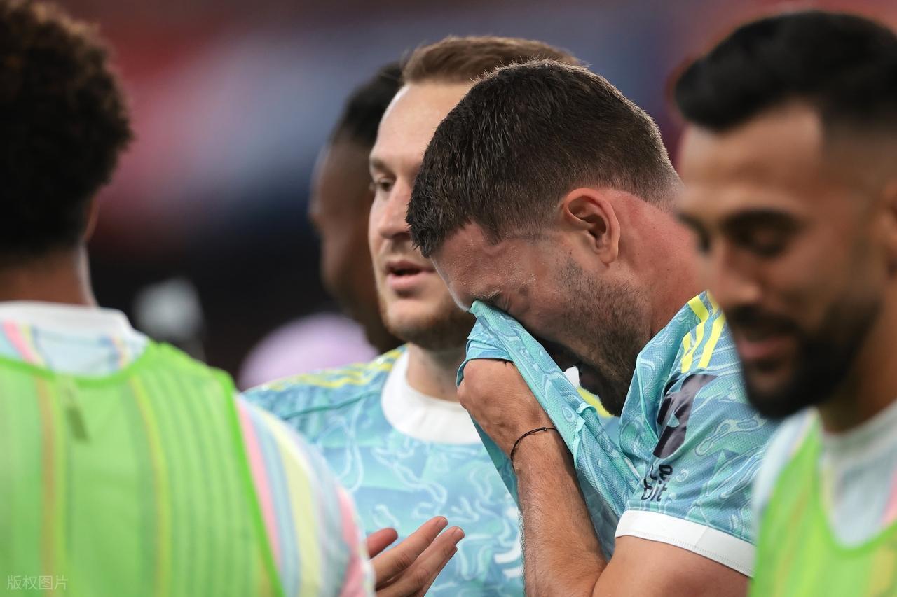 尤文图斯有缺陷，冬窗需引援，科斯蒂奇迎曙光，弗拉霍维奇应续约